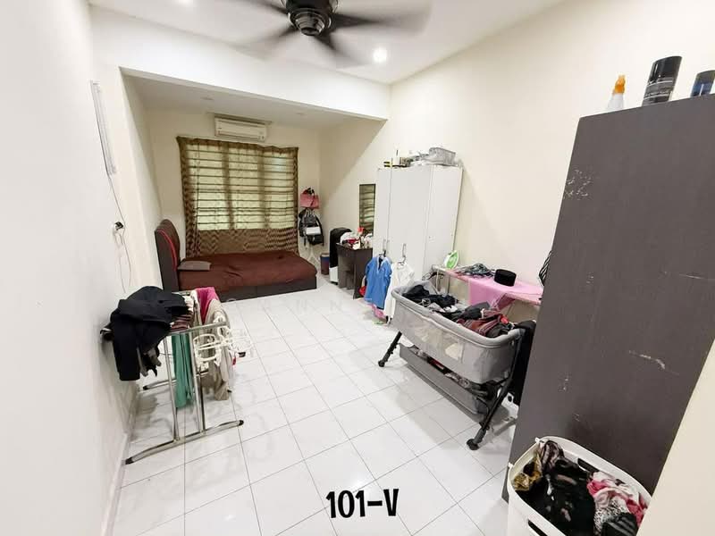 Rumah Teres 1-Tingkat untuk Dijual di Taman Kota Pendamar (Klang) - Joanne Pua - Bedroom - PropertyGuru.com.my