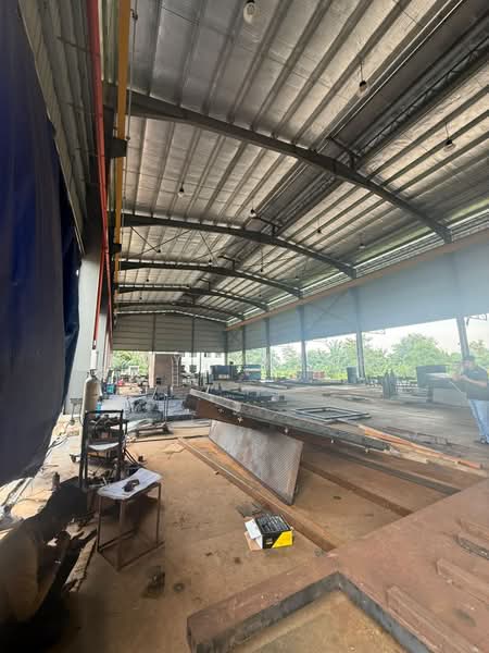 Detached Factory for Rent in Pekan Nanas (Johor) - May Chong - Interior - PropertyGuru.com.my