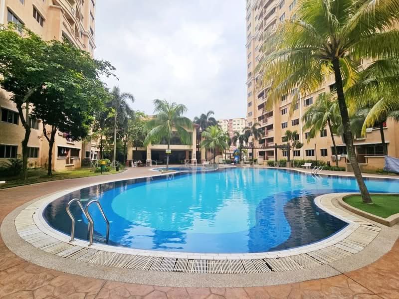Kondominium untuk Dijual di Cengal Condominium - Mohd Khairul Amilin - Exterior - PropertyGuru.com.my