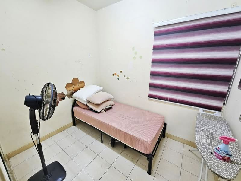 Kondominium untuk Dijual di Cengal Condominium - Mohd Khairul Amilin - Bedroom - PropertyGuru.com.my