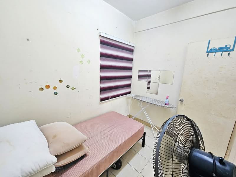 Kondominium untuk Dijual di Cengal Condominium - Mohd Khairul Amilin - Bedroom - PropertyGuru.com.my