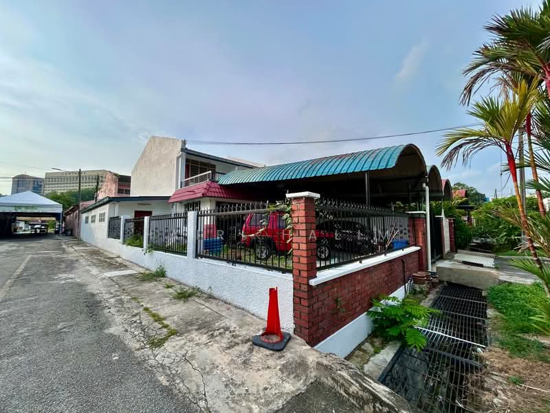 2-storey Terraced House for Sale in Seksyen 10 (Shah Alam) - Hairi Halim - PropertyGuru.com.my