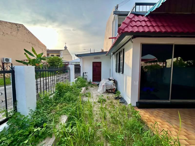 2-storey Terraced House for Sale in Seksyen 10 (Shah Alam) - Hairi Halim - PropertyGuru.com.my