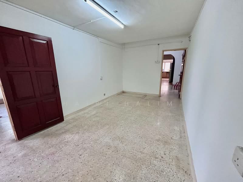 2-storey Terraced House for Sale in Seksyen 10 (Shah Alam) - Hairi Halim - PropertyGuru.com.my