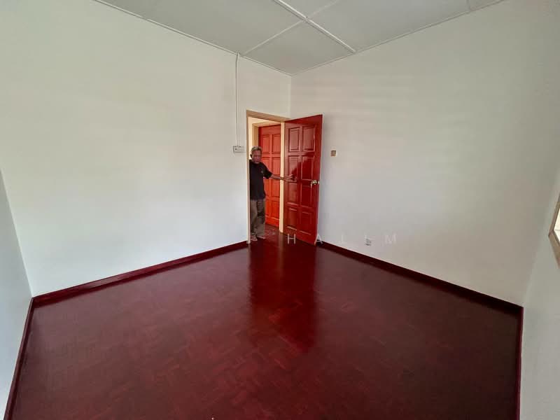 2-storey Terraced House for Sale in Seksyen 10 (Shah Alam) - Hairi Halim - PropertyGuru.com.my
