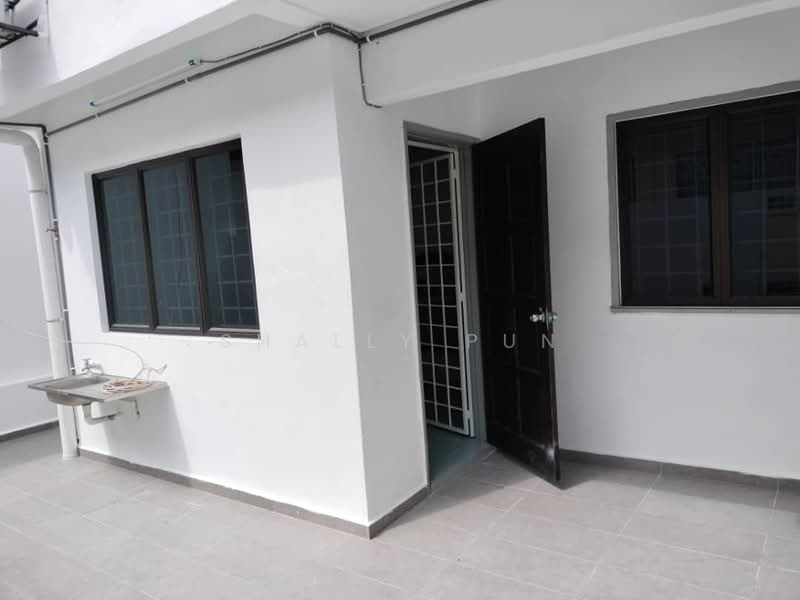 2-storey Terraced House for Rent in Bandar Kinrara Seksyen 1 (Bandar Kinrara) - Shally Pun - Exterior - PropertyGuru.com.my