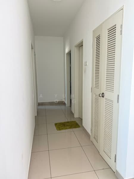 Condominium for Sale at Parkhill Residence - JIA YUH JOE ONG - Corridor - PropertyGuru.com.my