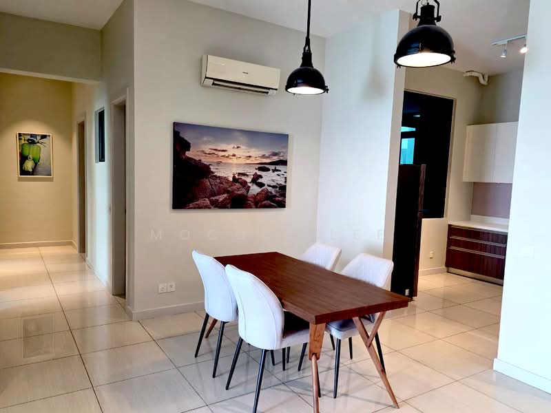 Kondominium untuk Dijual di The LIGHT COLLECTION II - Mocole Lee - Dining Room - PropertyGuru.com.my