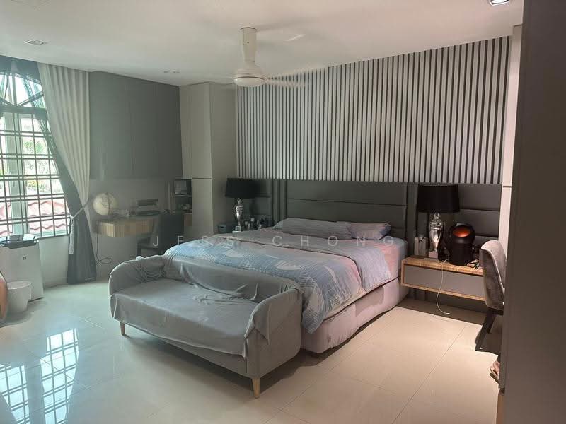 Semi-Detached House for Sale in Taman Lestari Perdana (Seri Kembangan) - Jess Chong - Bedroom - PropertyGuru.com.my