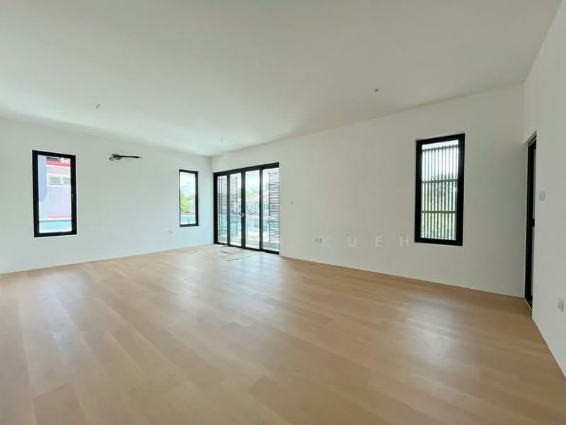 Rumah Berkembar untuk Dijual di Green Heights (Kuching) - Sharon Kueh - Living Room - PropertyGuru.com.my