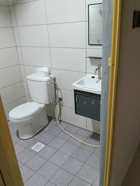 Pangsapuri untuk Dijual di Seri Mutiara Apartment - Henry Lee - Bathroom - PropertyGuru.com.my