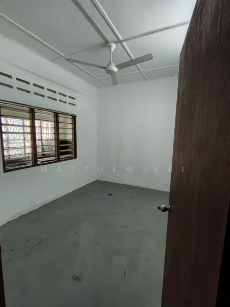 Rumah Teres 1.5 Tingkat untuk Dijual di Batu 9 (Cheras) - Matthew Lai - Interior - PropertyGuru.com.my