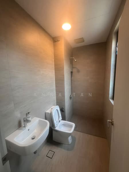 Rumah Berkembar untuk Disewa di Bandar Tropicana Aman (Telok Panglima Garang) - Anna Tan - Bathroom - PropertyGuru.com.my