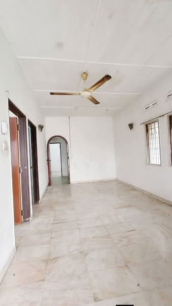 Rumah Teres 1 Tingkat untuk Disewa di Taman Johor Jaya (Johor Bahru) - Lai Kok Seng - Living Room - PropertyGuru.com.my