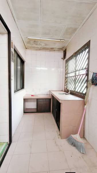 Rumah Teres 1 Tingkat untuk Disewa di Taman Johor Jaya (Johor Bahru) - Lai Kok Seng - Kitchen - PropertyGuru.com.my