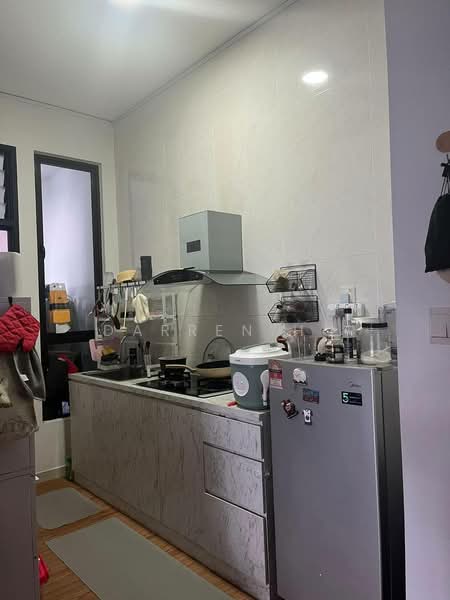 Service Residence for Rent at D'Summit Residences - Darren Ho - Kitchen - PropertyGuru.com.my