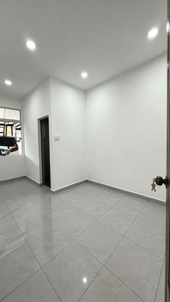 Rumah Teres 1 Tingkat untuk Dijual di Taman Puteri Wangsa (Ulu Tiram) - Lisa Pon - PropertyGuru.com.my