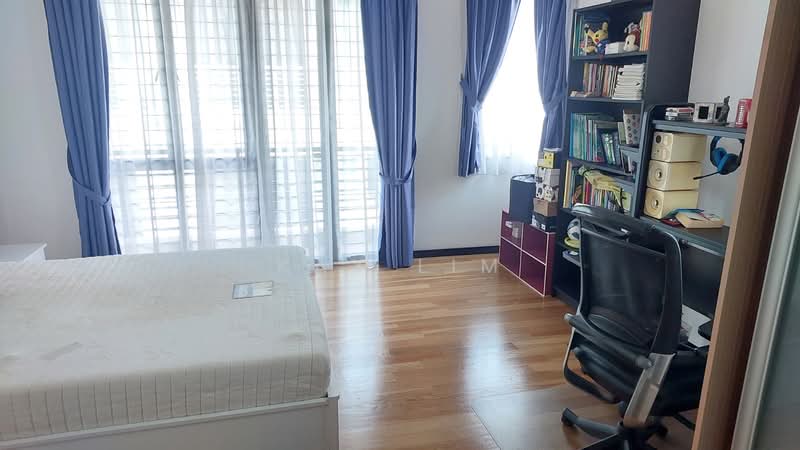 Rumah Berkembar untuk Dijual di Seksyen 16 (Petaling Jaya) - Kay Lim - Bedroom - PropertyGuru.com.my