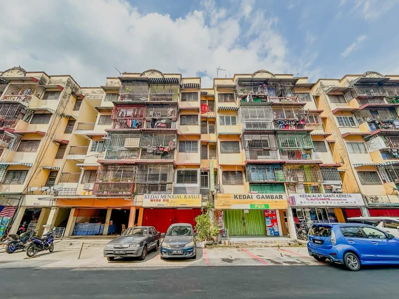Flat for Sale at Pandan Mewah - Azri Zabidin - Exterior - PropertyGuru.com.my
