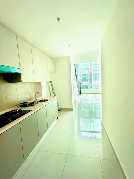 Kondominium untuk Dijual di Mutiara Ville - Ruqayyah Hashim - Kitchen - PropertyGuru.com.my