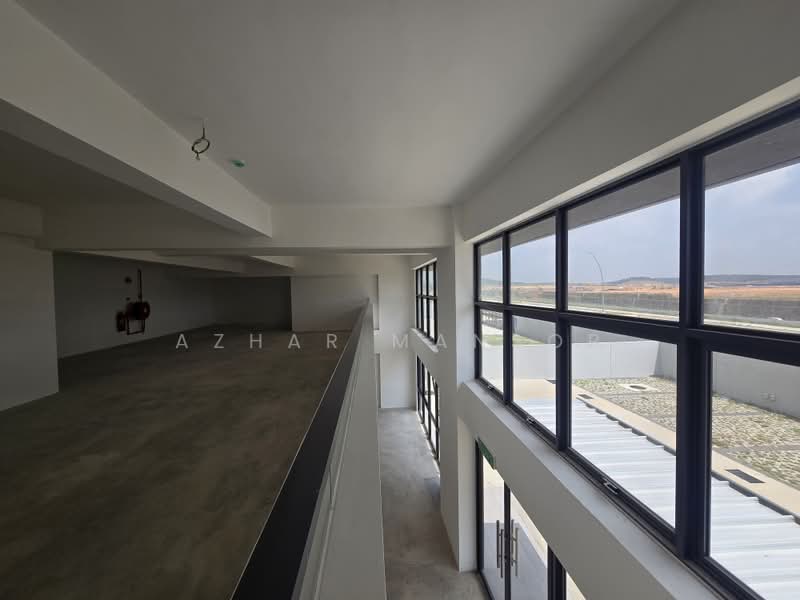 Kilang untuk Dijual di Sungai Buloh (Selangor) - Azhar Mansor - Mezzanine - 1st Floor - PropertyGuru.com.my