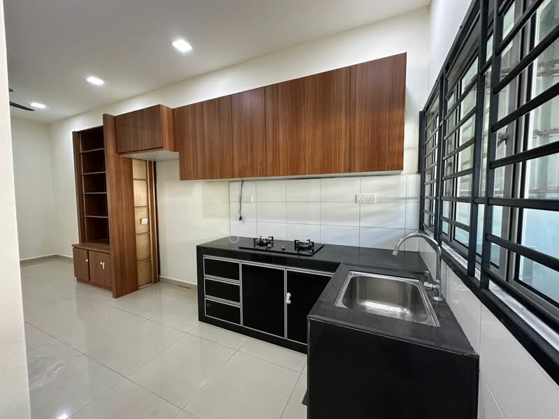 1-storey Terraced House for Rent in Johor Bahru (Johor) - Fion Lee - Kitchen - PropertyGuru.com.my