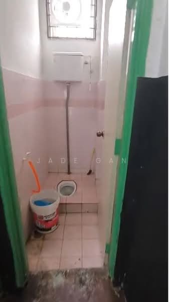 Shop / Office for Rent in Taman Nusa Bestari 2 (Iskandar Puteri (Nusajaya)) - Jade Gan - Bathroom - PropertyGuru.com.my