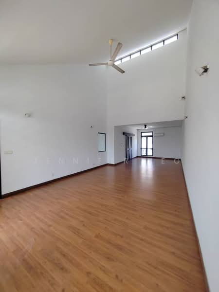 Rumah Teres 3-Tingkat untuk Disewa di Denai Alam (Shah Alam) - Jennifer Yeo - Living Room - PropertyGuru.com.my