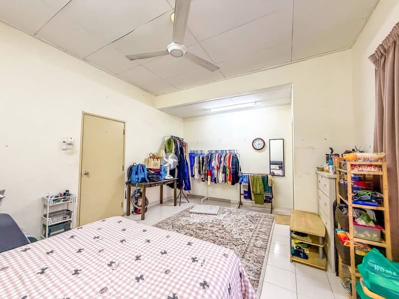 2-storey Terraced House for Sale in Alam Suria (Puncak Alam) - Muz Hafiz - PropertyGuru.com.my
