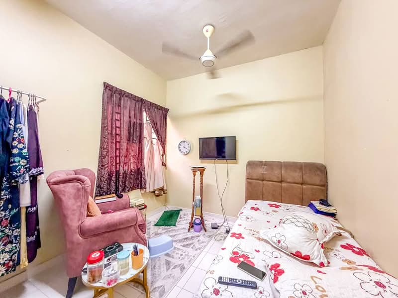 2-storey Terraced House for Sale in Alam Suria (Puncak Alam) - Muz Hafiz - PropertyGuru.com.my