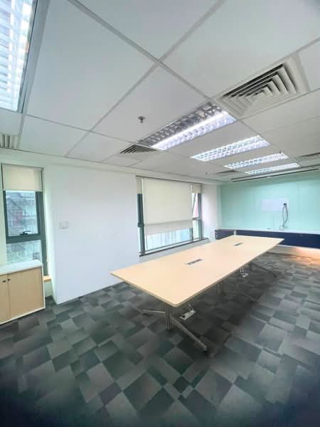 Pejabat untuk Disewa di KLCC (KL City Centre) - TK Yong - Interior - PropertyGuru.com.my