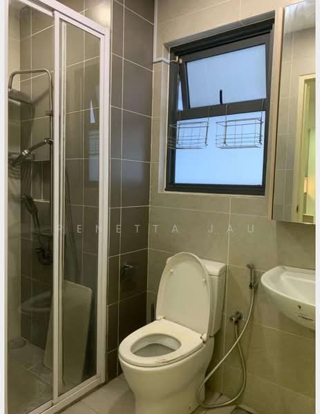 Kondominium untuk Disewa di Lakeville Residence - Renetta Jau - Bathroom - PropertyGuru.com.my