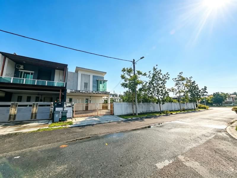 Rumah Teres 2 Tingkat untuk Dijual di Bandar Seri Impian (Kluang) - Shanel Tee - Exterior - PropertyGuru.com.my