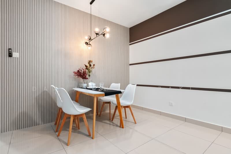 Servis Apartment untuk Disewa di AraTre' Residences - Danial Mohd Zaki - Dining Room - PropertyGuru.com.my