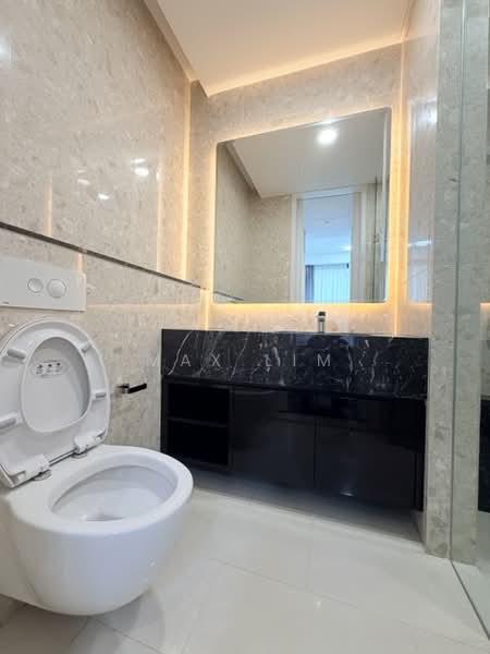 Servis Apartment untuk Disewa di Pavilion Damansara Heights, Windsor Suites - Max Lim - Bathroom - PropertyGuru.com.my