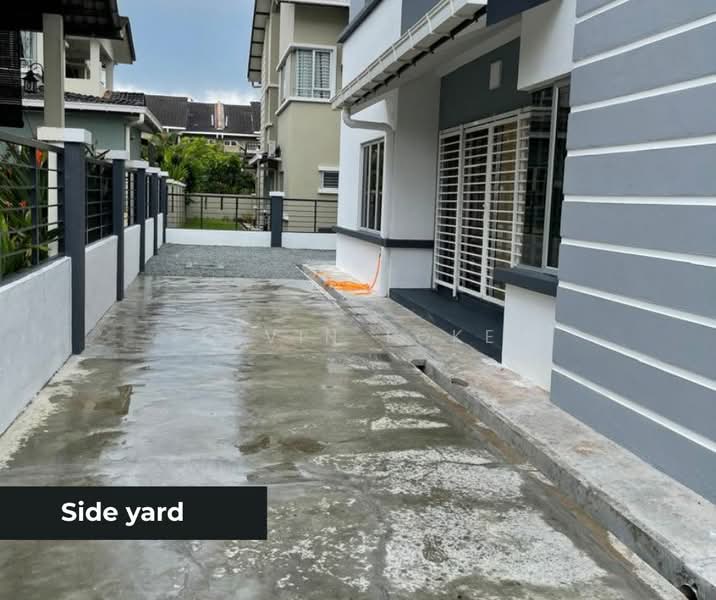 Rumah Berkembar untuk Dijual di Bandar Seri Putra (Bangi) - Kevin Loke - Exterior - PropertyGuru.com.my