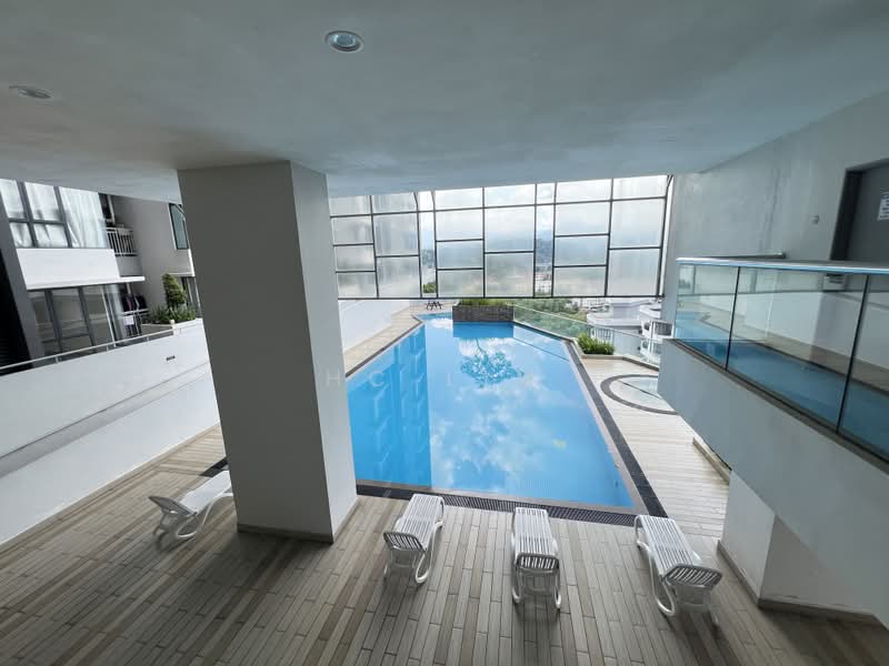 Servis Apartment untuk Dijual di Ayuman Suites - HC Lim - Pool - PropertyGuru.com.my