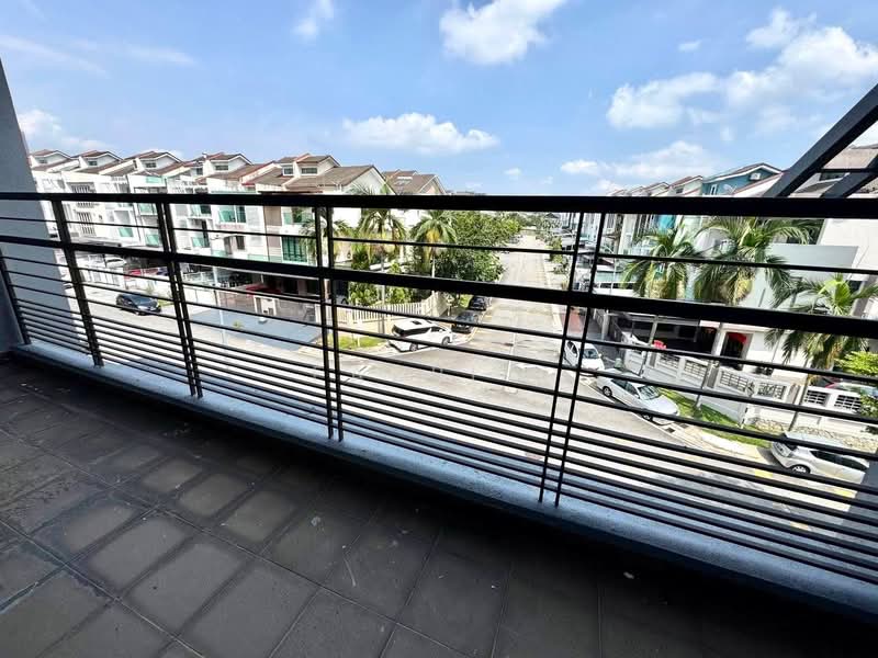 Rumah Teres 2.5 Tingkat untuk Dijual di Kinrara Residence (Puchong) - Fazri . - PropertyGuru.com.my