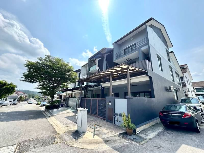Rumah Teres 2.5 Tingkat untuk Dijual di Kinrara Residence (Puchong) - Fazri . - PropertyGuru.com.my