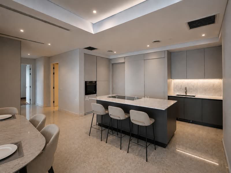 Kondominium untuk Dijual di Southpoint Residences - Jay Tian - Dry Kitchen + Island - PropertyGuru.com.my
