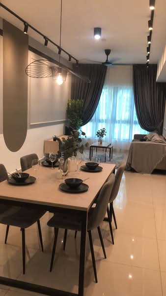 Service Residence for Sale at M Centura - Kelvin Chen - Dining Room - PropertyGuru.com.my