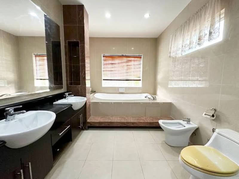 Bungalow for Sale in Tropicana (Selangor) - Vincent Liaw - Bathroom - PropertyGuru.com.my