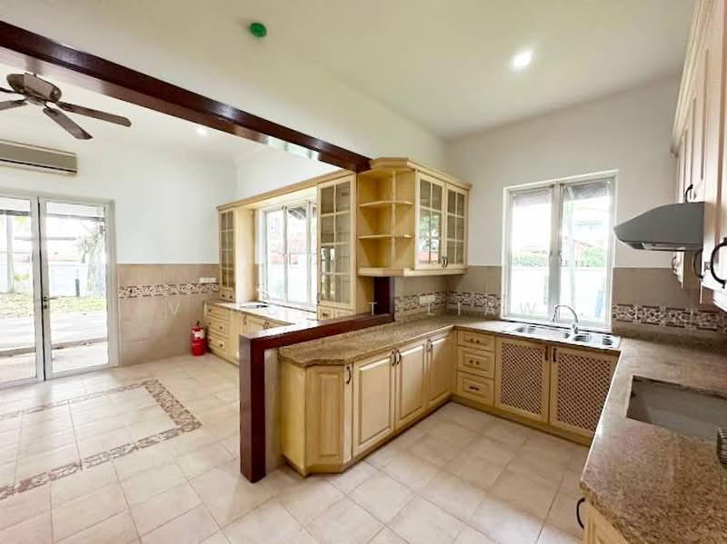 Bungalow House untuk Dijual di Green Haven, Tropicana Indah Resort Homes (Tropicana) - Vincent Liaw - Kitchen - PropertyGuru.com.my