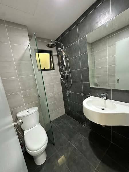 Condominium for Rent at Platinum Arena - GAN WEY SAND - Bathroom - PropertyGuru.com.my