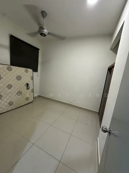 Condominium for Rent at Platinum Arena - GAN WEY SAND - Bedroom - PropertyGuru.com.my