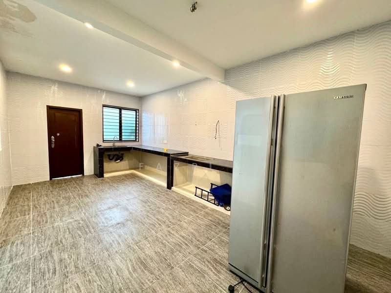 Rumah Berkembar untuk Dijual di Semenyih (Selangor) - Fazri . - PropertyGuru.com.my