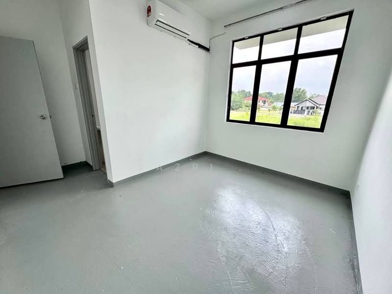Rumah Berkembar untuk Dijual di Semenyih (Selangor) - Fazri . - PropertyGuru.com.my