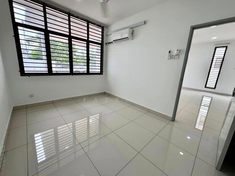 Rumah Berkembar untuk Dijual di Semenyih (Selangor) - Fazri . - PropertyGuru.com.my