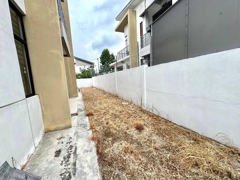 Rumah Berkembar untuk Dijual di Semenyih (Selangor) - Fazri . - PropertyGuru.com.my