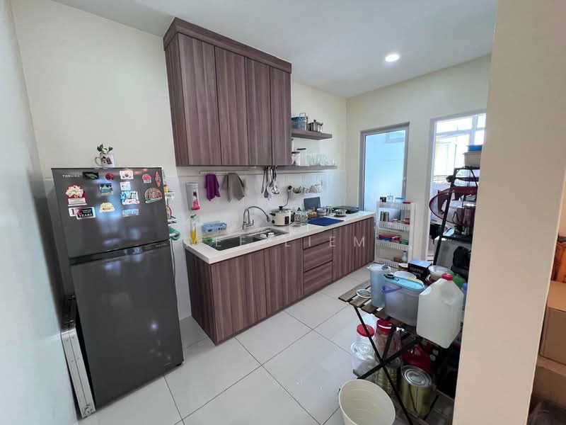 Kondominium untuk Dijual di Elements Garden - Wee Liem - Kitchen - PropertyGuru.com.my